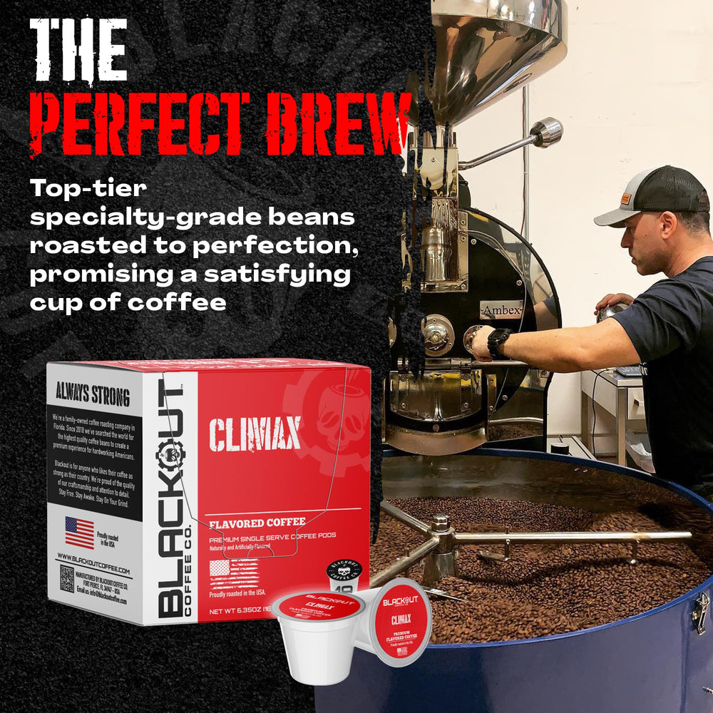 Blackout Coffee Co. taza servida con espuma y aroma intenso, lista para disfrutar