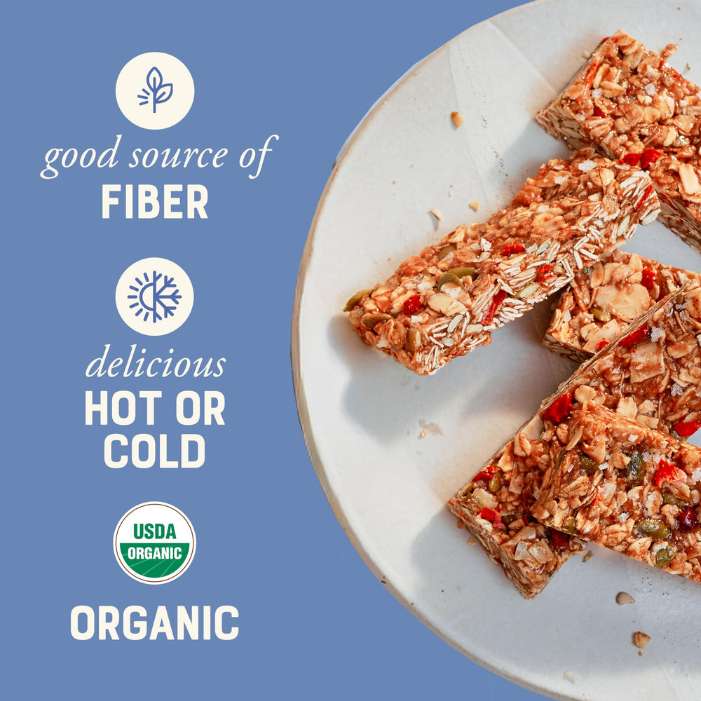 Bob's Red Mill muesli remojado estilo overnight con yogur mostrando cremosidad