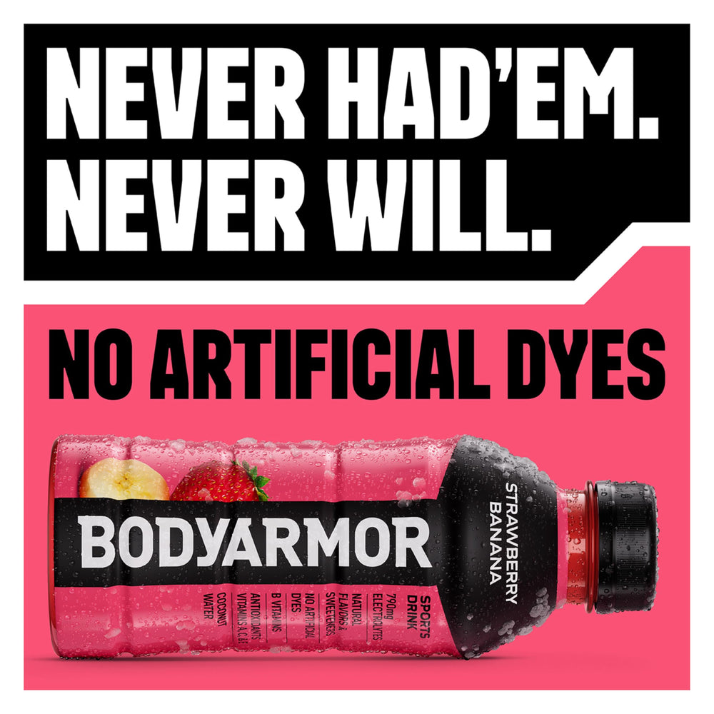 BODYARMOR botella abierta con condensación, listo para beber frío