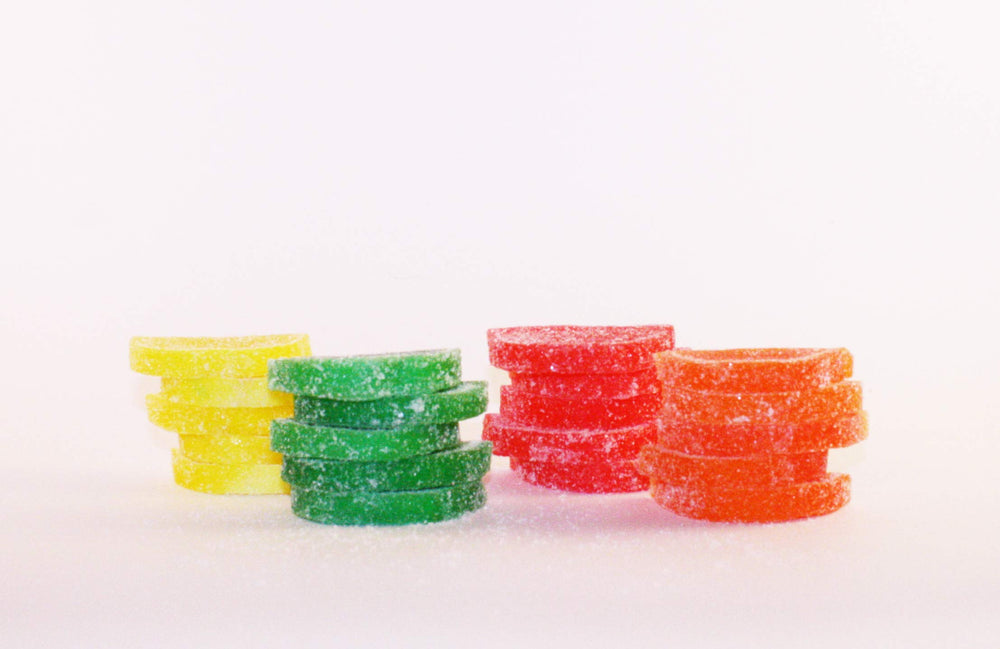 Boston Fruit Slices en mesa de fiesta mostrando variedad de sabores y opción vegana
