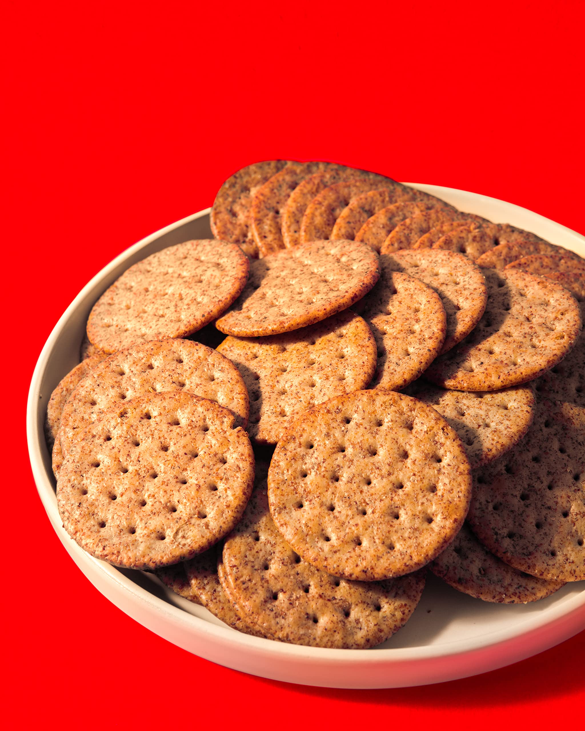 Breton empaque abierto mostrando galletas listas para consumir