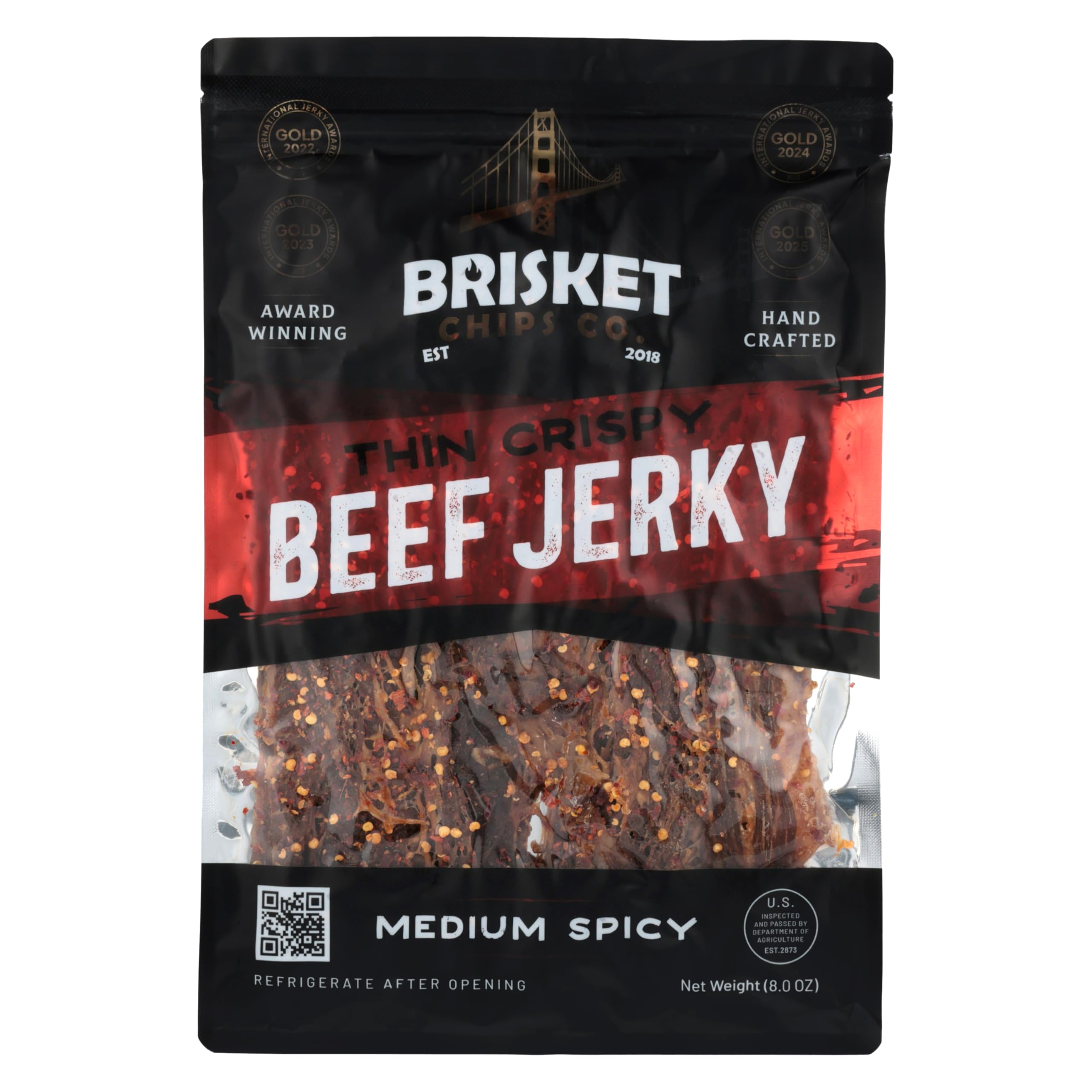 Generic Brisket Chips Co. frente del empaque mostrando 8oz y etiqueta medium spicy con aspecto apetecible