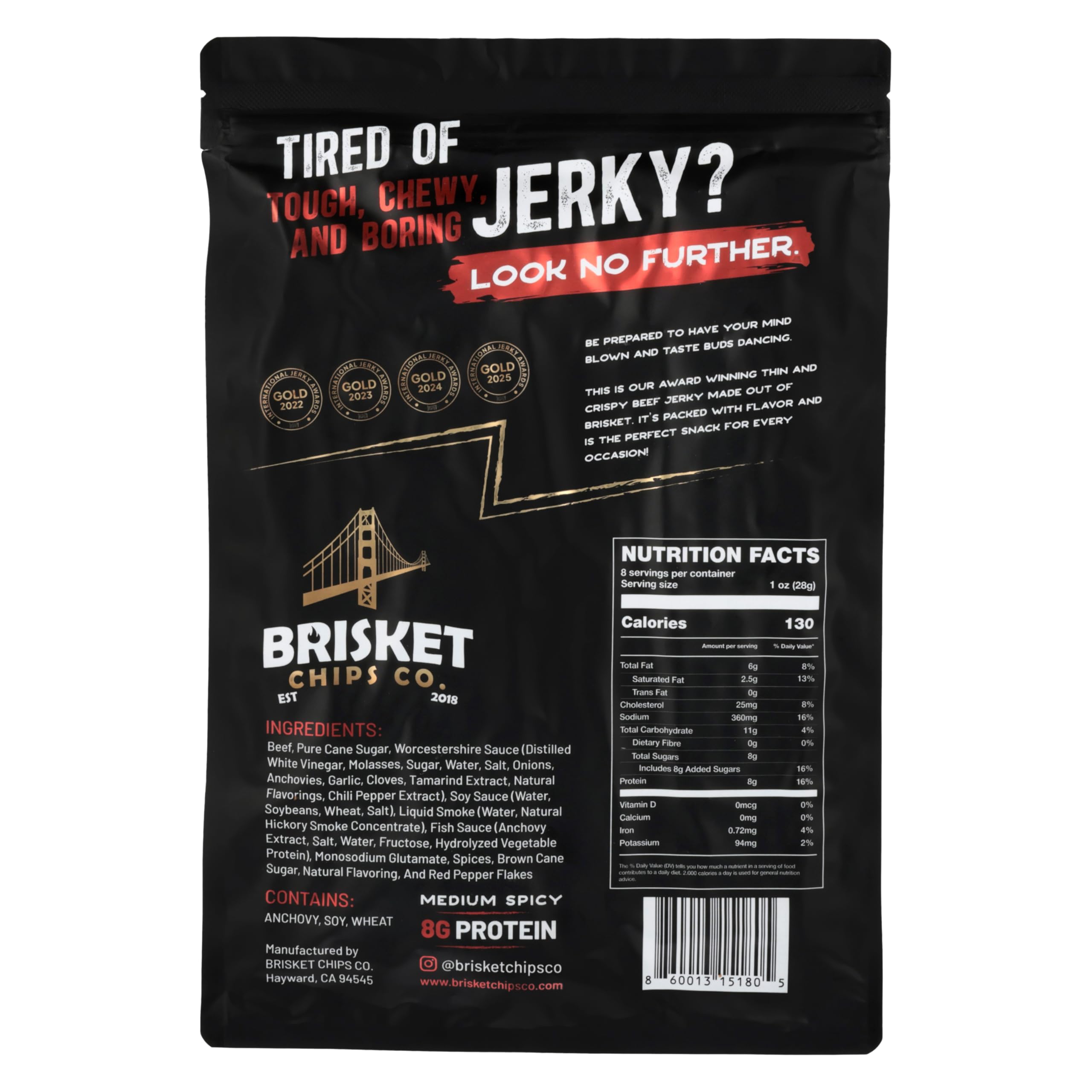Generic Brisket Chips Co. primer plano de la textura crujiente de las chips que destaca su proteína