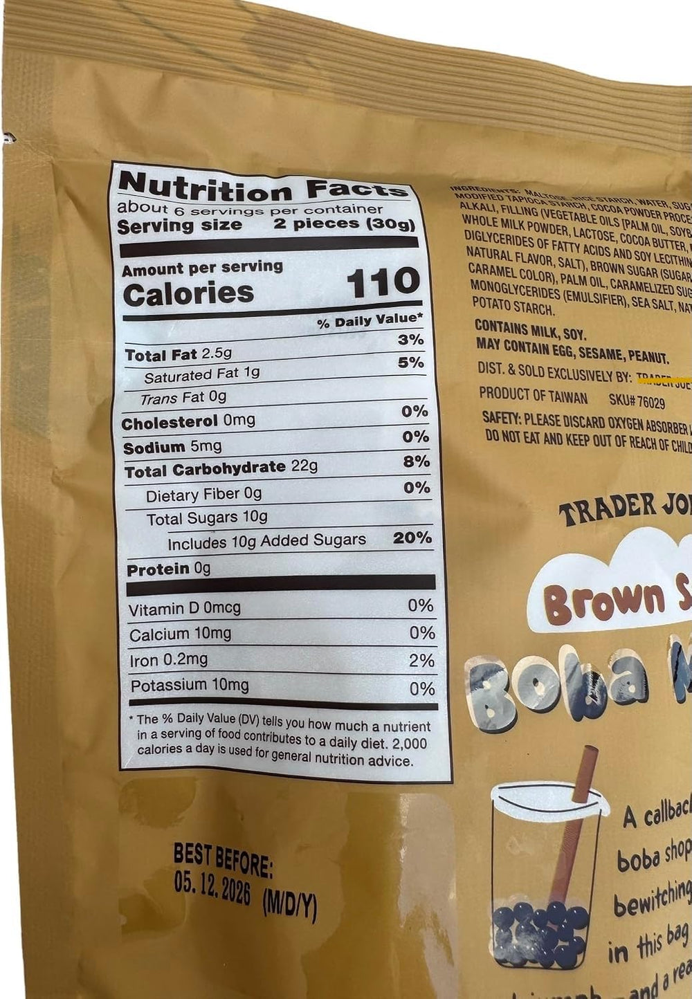 Brown Sugar Flavored Boba Mochi primer plano de textura, muestra elasticidad y suavidad
