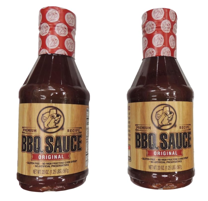 Buc-ee's botella frontal mostrando etiqueta y beneficio de sabor ahumado