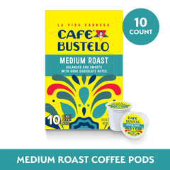 Café Bustelo cápsula en mano mostrando tamaño y facilidad de uso