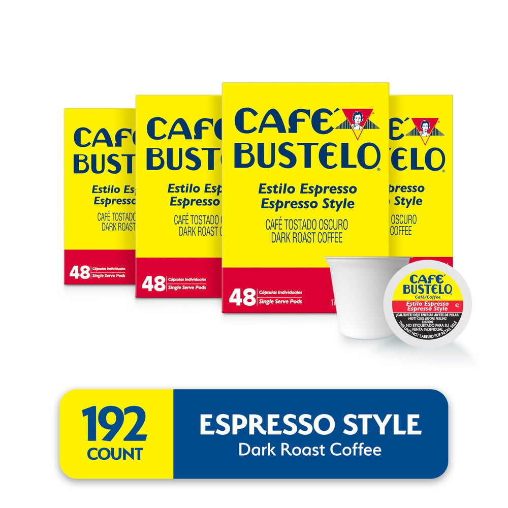 Café Bustelo polvo oscuro en primer plano destacando intensidad