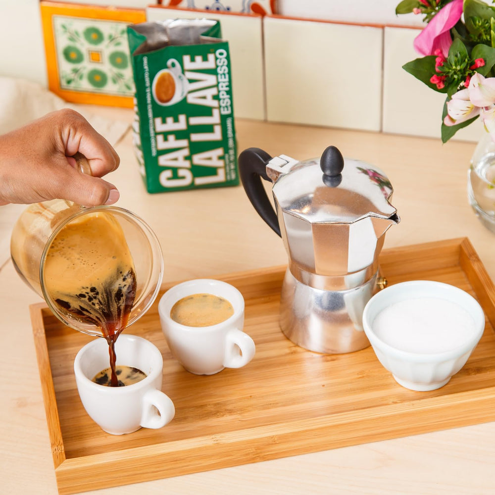 Cafe La Llave espresso con crema, café denso ideal para bebidas lácteas