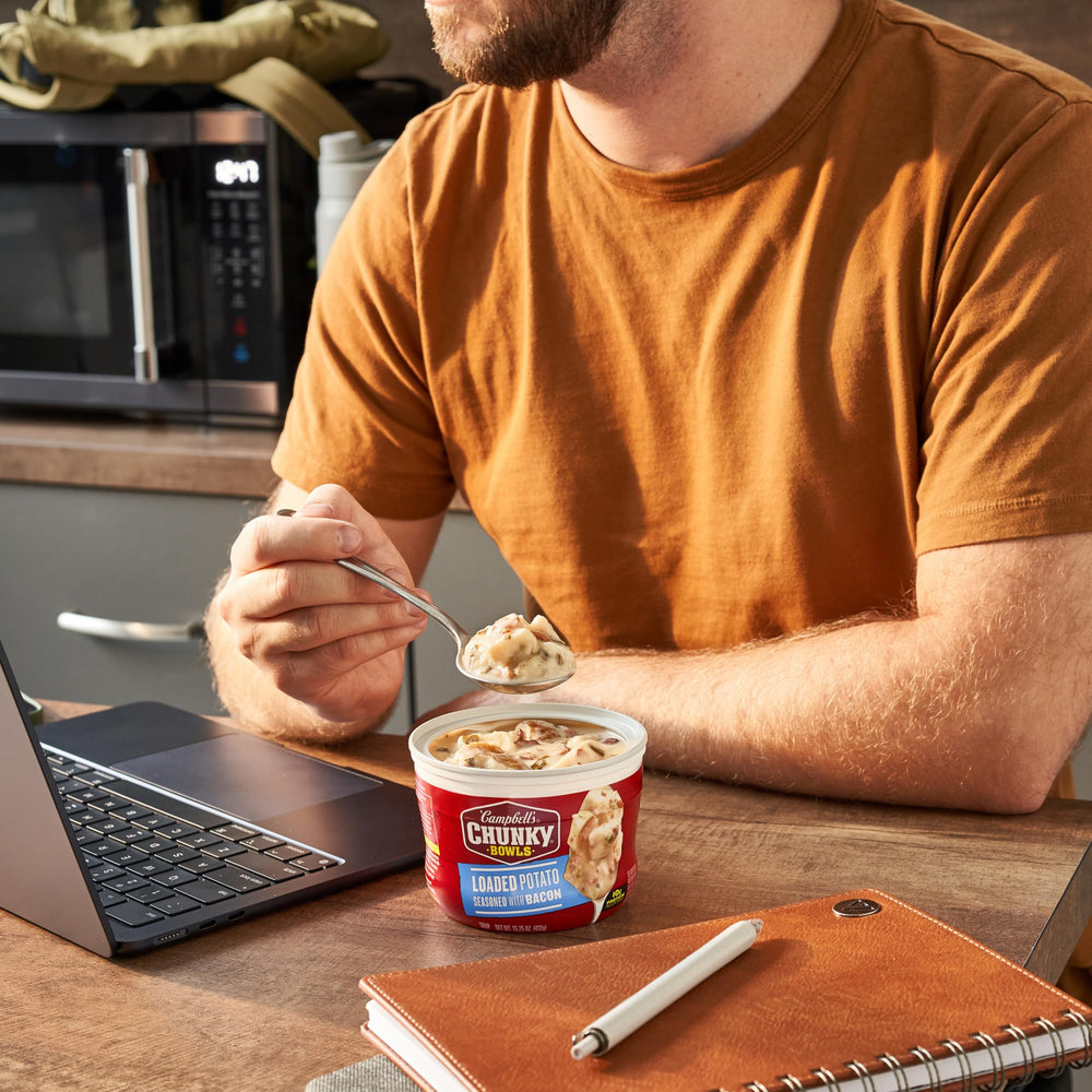 Campbell’s Chunky tazón dentro del microondas listo para un calentado rápido