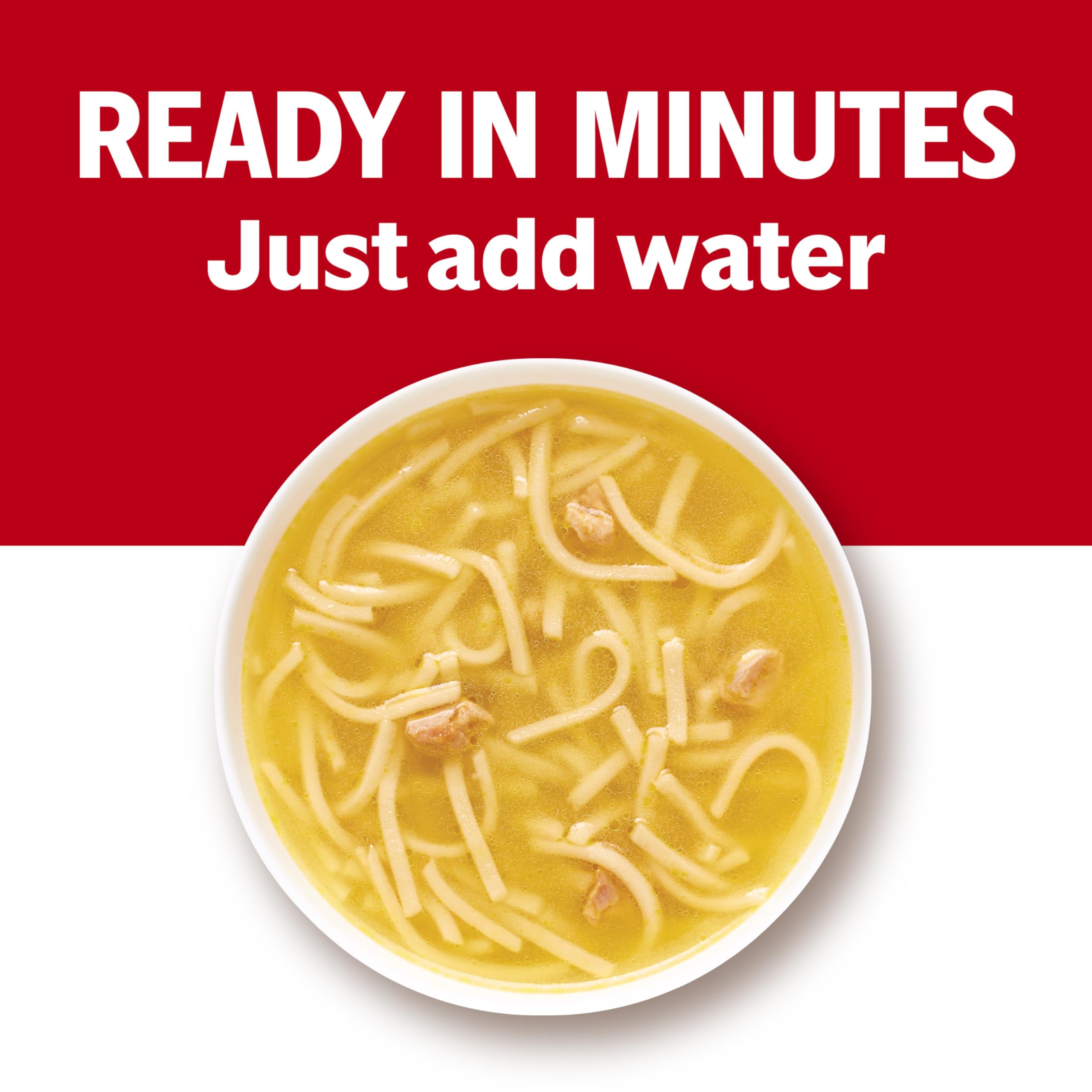 Campbell's varias latas apiladas en despensa, ideal para almacenamiento