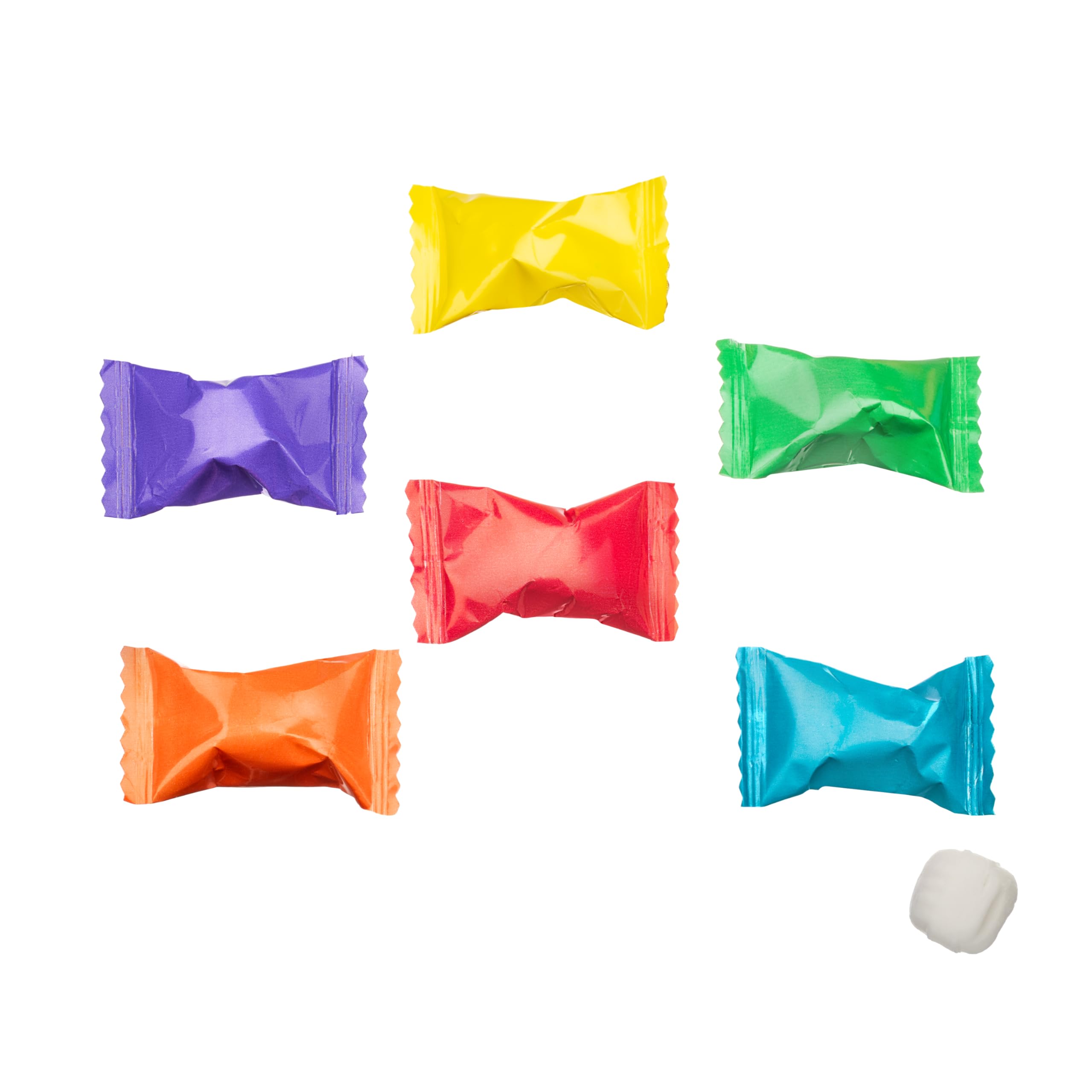 Candy Envy caramelo en mano para comparar tamaño y facilidad de reparto