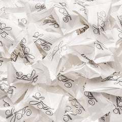 Candy Envy primer plano de envoltorio 'Thank You' listo para regalar