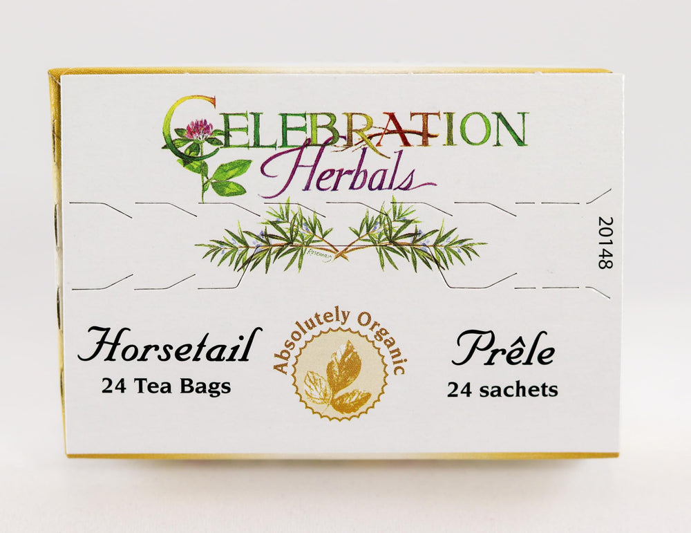 Celebration Herbals producto en cocina iluminada sugiriendo uso diario