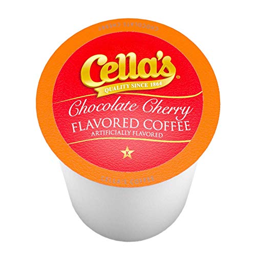 Cella's taza con crema mostrando color y aroma indulgente