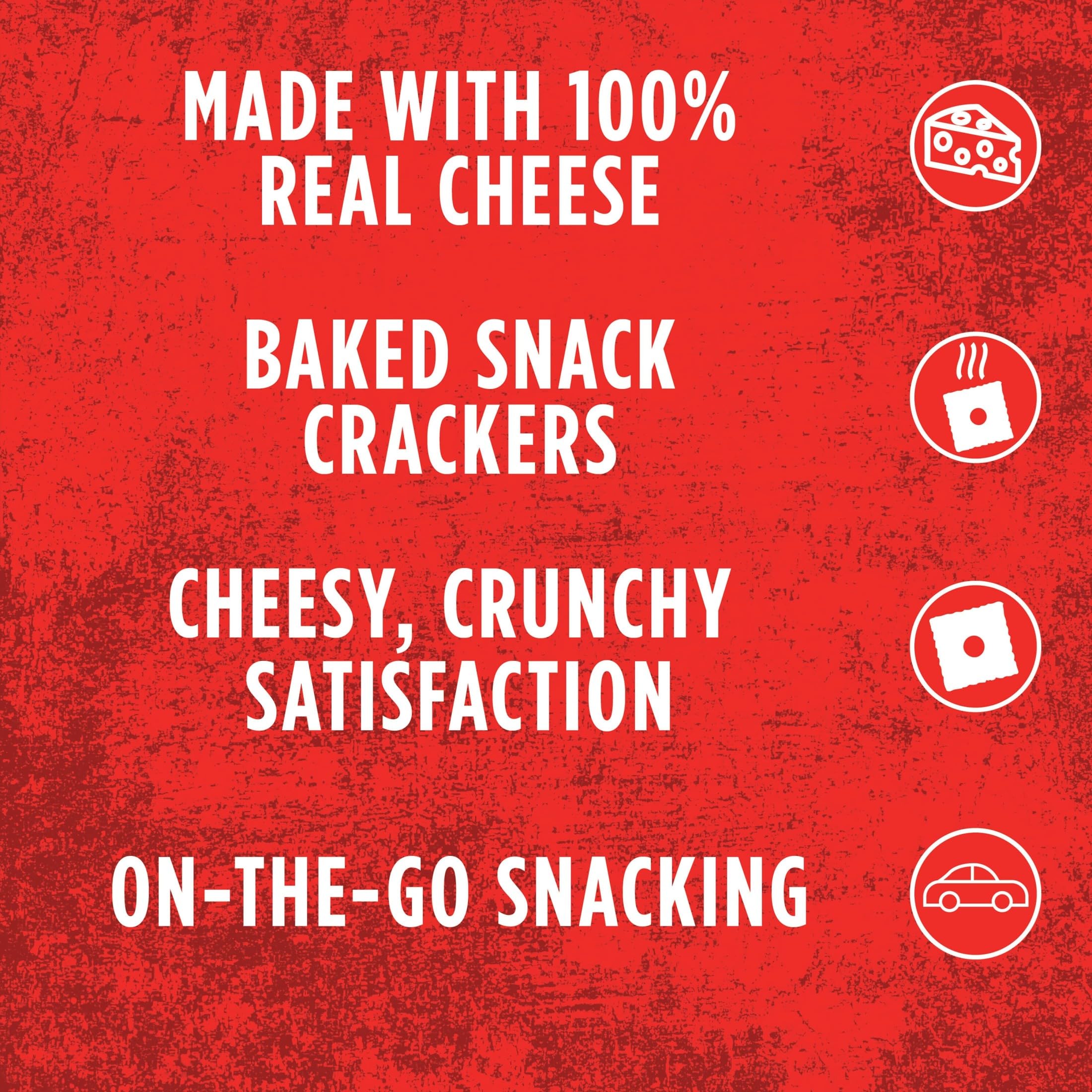 Cheez-It en una placa de aperitivos acompañando dips y snacks