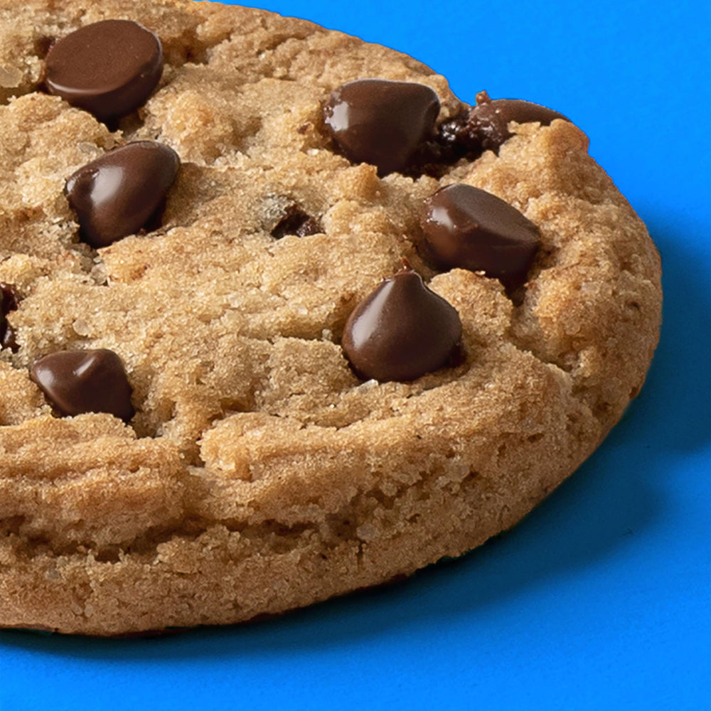 Chips Ahoy! galletas como topping sobre helado aportando textura