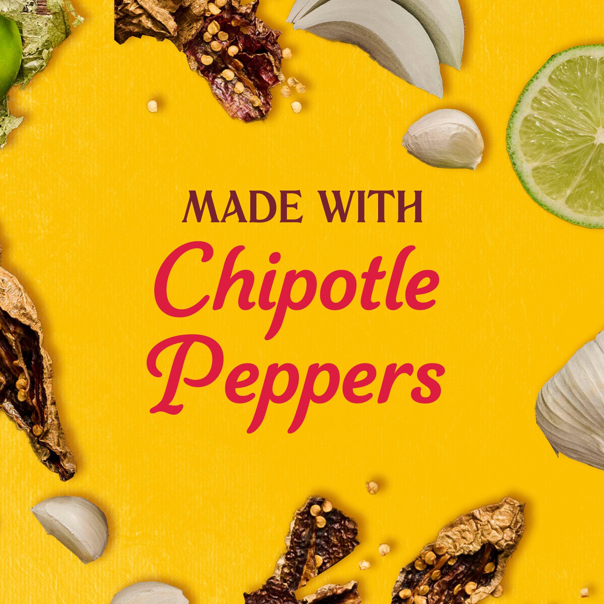 Cholula cremosa chipotle sobre tacos, añade sabor ahumado y cremosidad