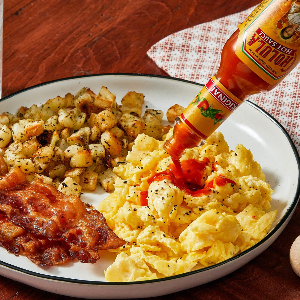 Cholula etiqueta con ingredientes principales y origen México