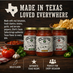 Clint's salsa vertida sobre tacos para mostrar uso y mejorar sabor de platos