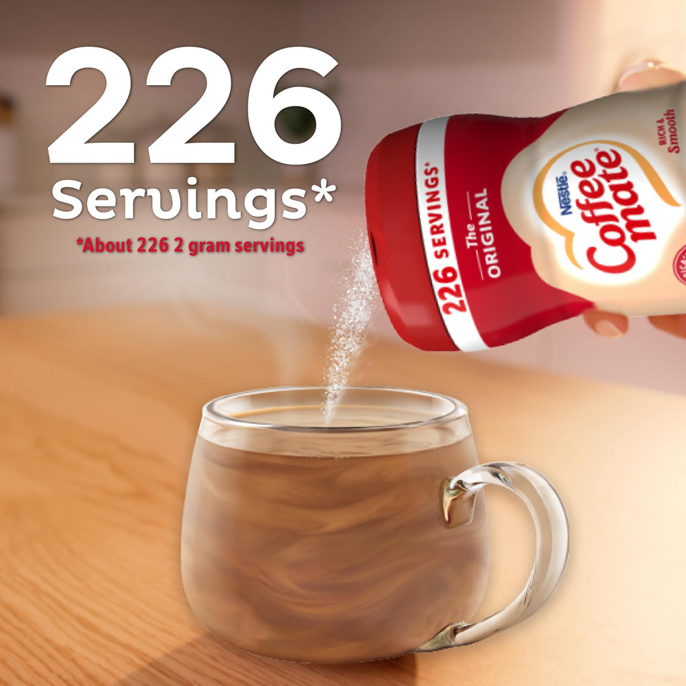 Coffee Mate junto a objetos cotidianos para comparar tamaño y duración