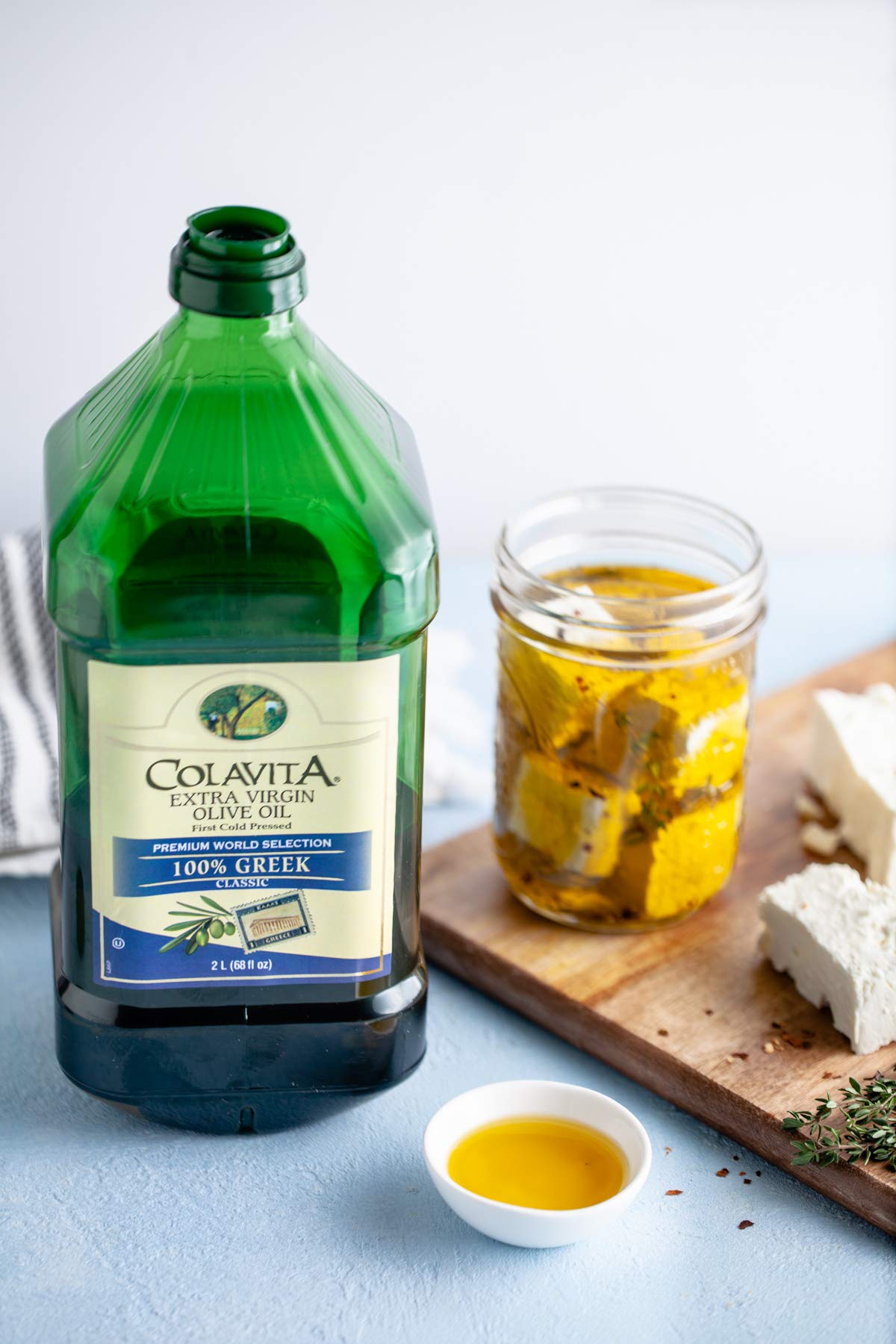 Colavita aceite en cuchara mostrando color y textura limpia y brillante