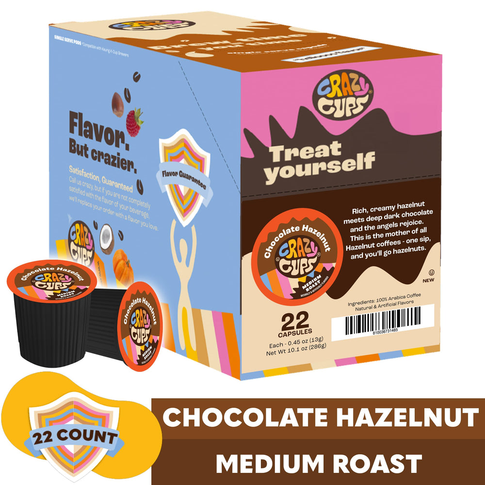 Taza servida de Crazy Cups Better Than Hazelnut con crema y aroma visible