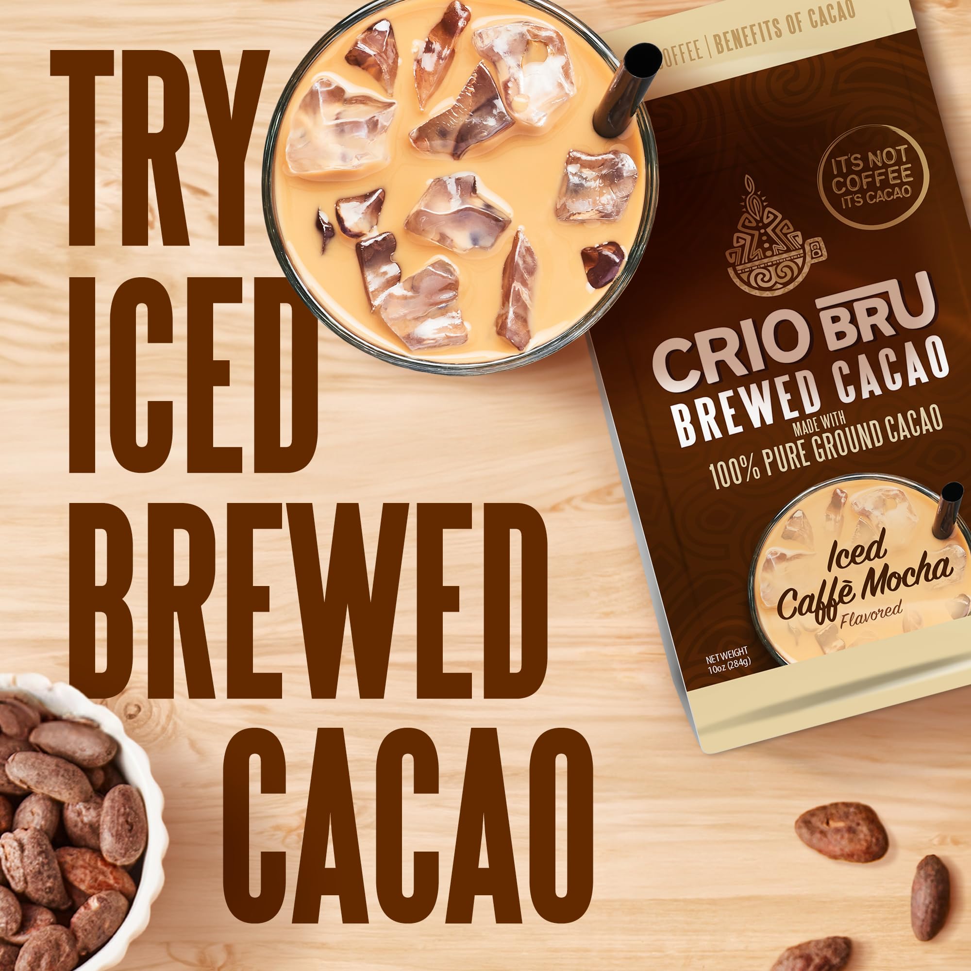 Crio Bru taza siendo vertida con cacao preparado, sabor intenso a chocolate