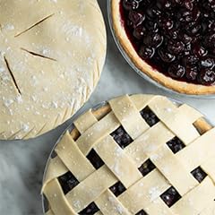 Cup4Cup mano midiendo harina 1:1 para sustitución precisa en recetas
