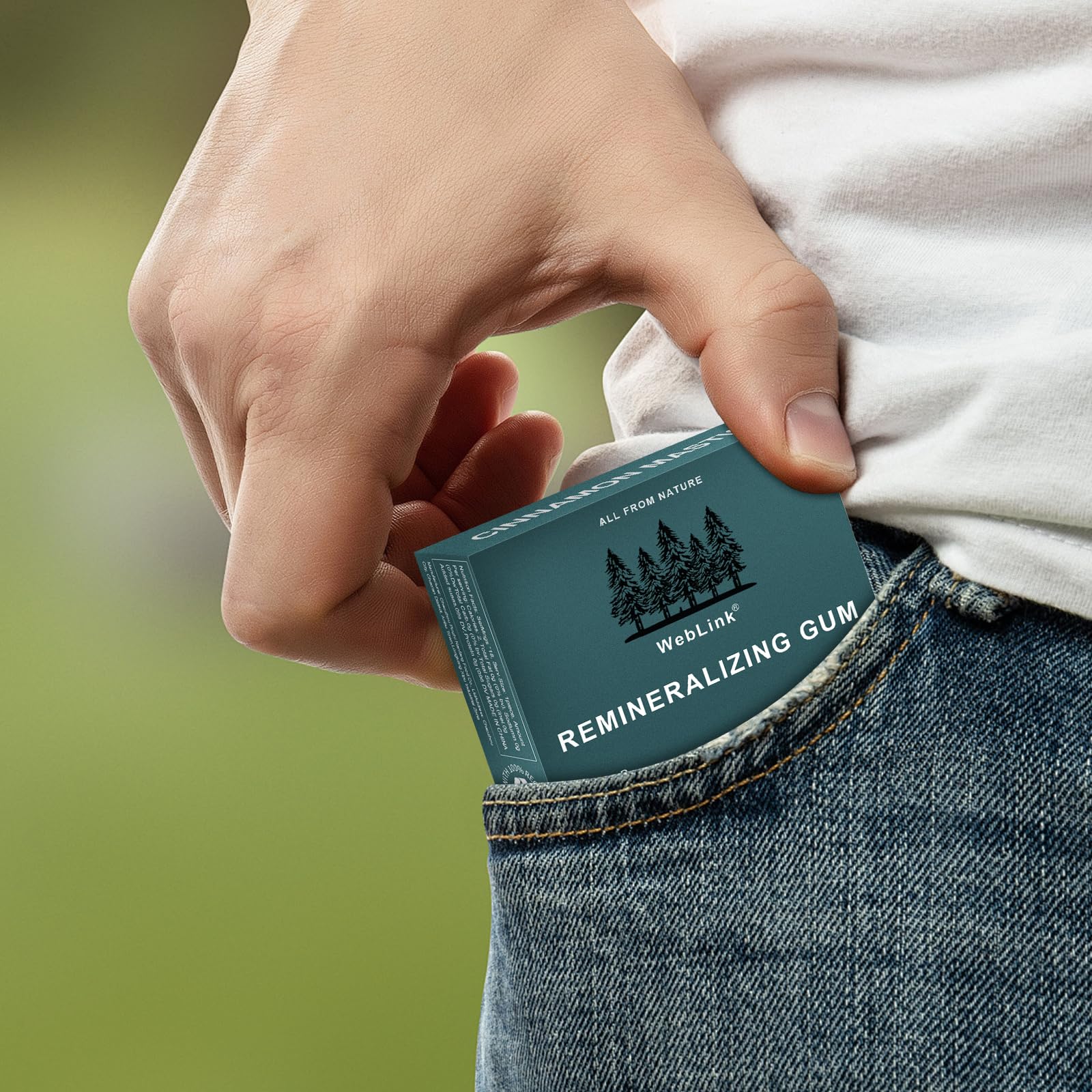 CURIPLAYA chicle en escenario de viaje, ideal para refrescar aliento en movimiento