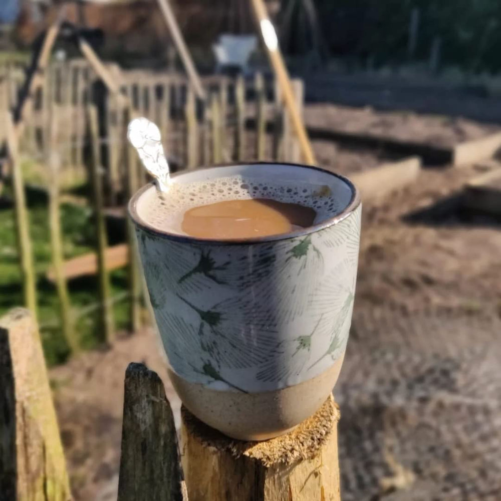 Dandy Blend preparado en taza listo para beber y con sabor tostado