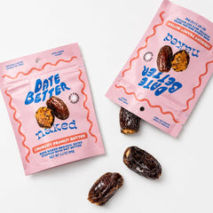 Date Better primer plano de la textura del dátil Medjool resaltando jugosidad natural