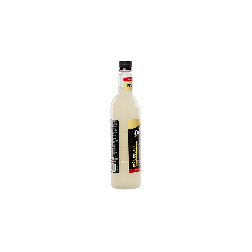 DaVinci Gourmet botella en escena tropical inspiradora para cocteles y postres