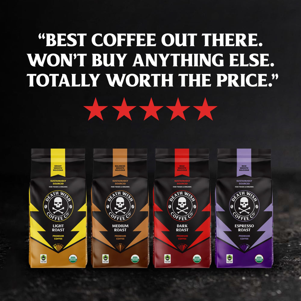 Cápsula Death Wish colocada en máquina Keurig demostrando compatibilidad fácil