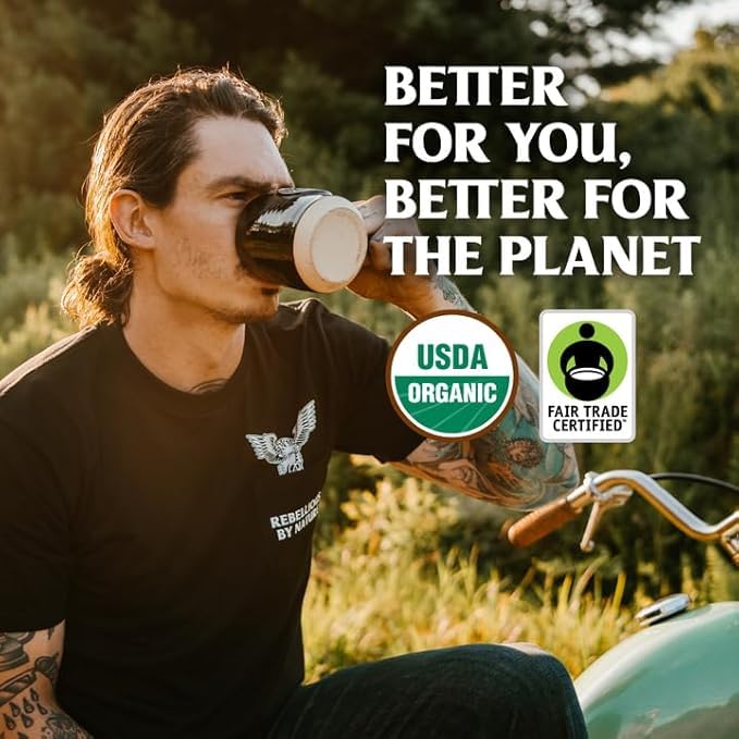 Death Wish Coffee primeros planos de granos arábica y robusta, sabor y energía