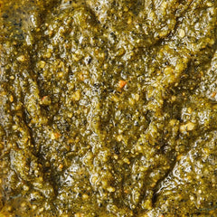 DeLallo pesto olive oil servido en pasta caliente realzando sabor y facilidad de uso