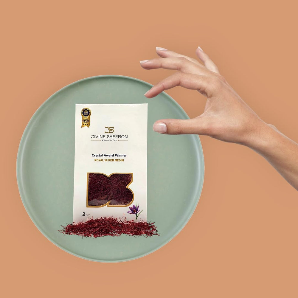 Divine Healing Saffron detalle de textura de hebra que muestra pureza