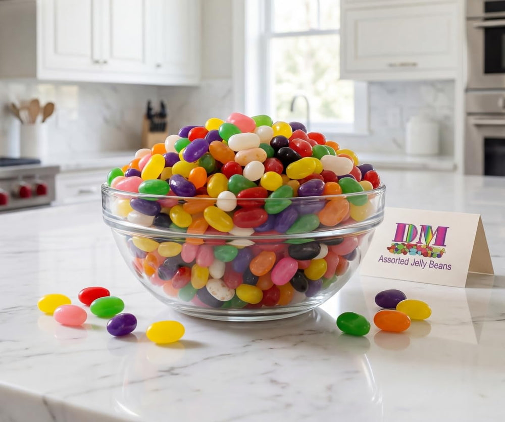 DM Sweets comparación con mano para mostrar tamaño ideal para consumir
