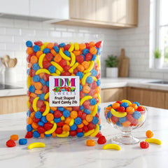 DM Sweets piezas variadas en plato listas para servir en reuniones