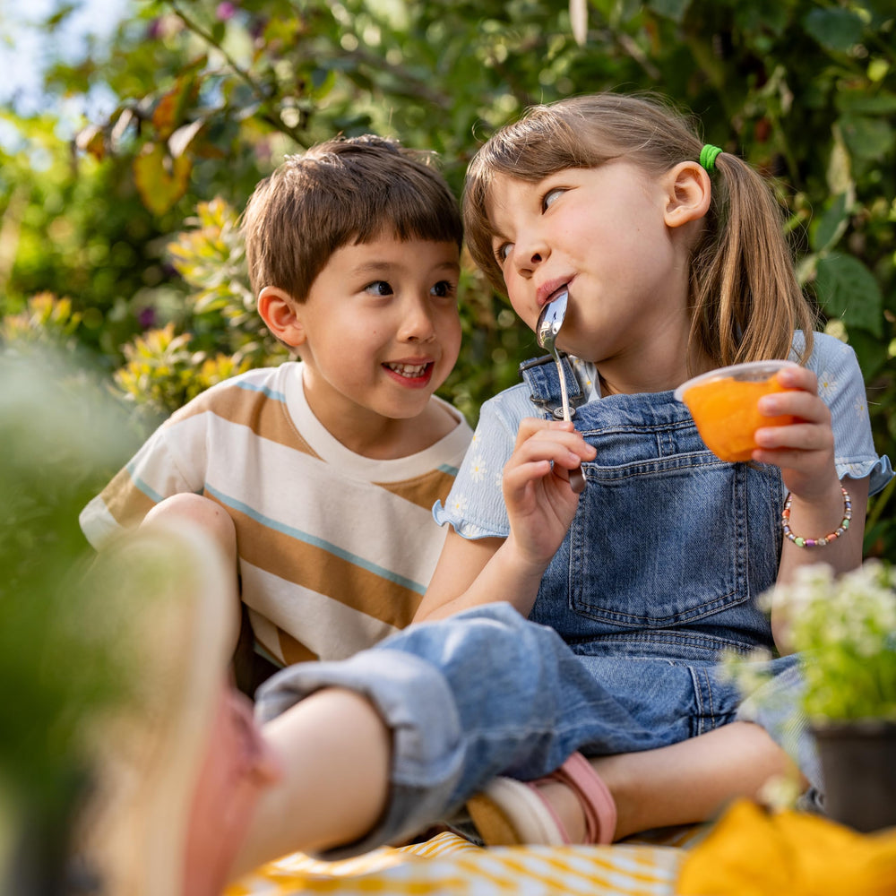 Dole etiqueta nutricional y lista de ingredientes visible para verificación