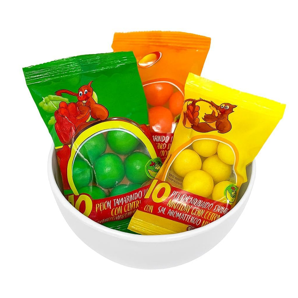 DON TURINOS sobre abierto con dulces dentro, listo para comer