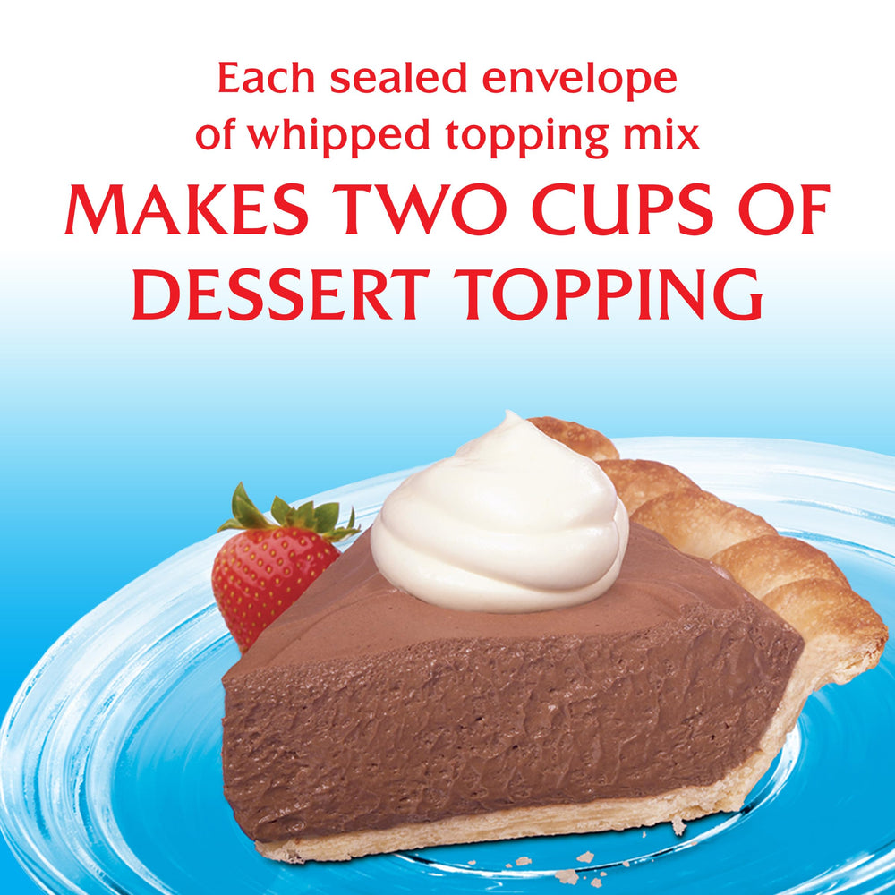 Dream Whip como topping en fresas realzando sabor y apariencia del postre