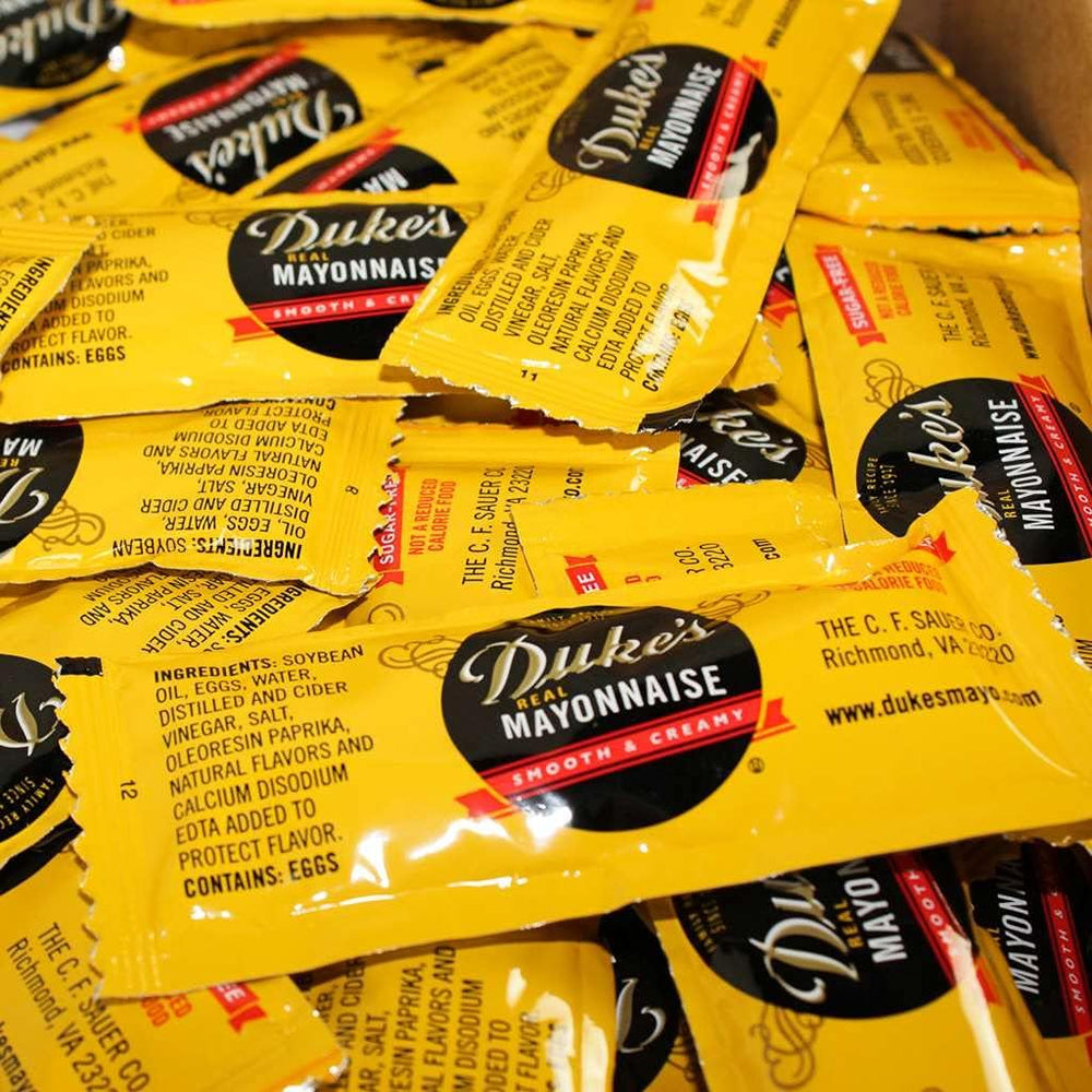 DUKE'S sobres en bandeja de catering listos para servir