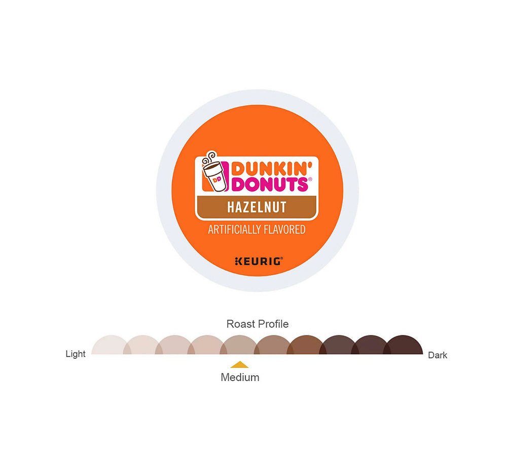 Keurig Dunkin avellana cápsula en cafetera Keurig preparando taza aromática