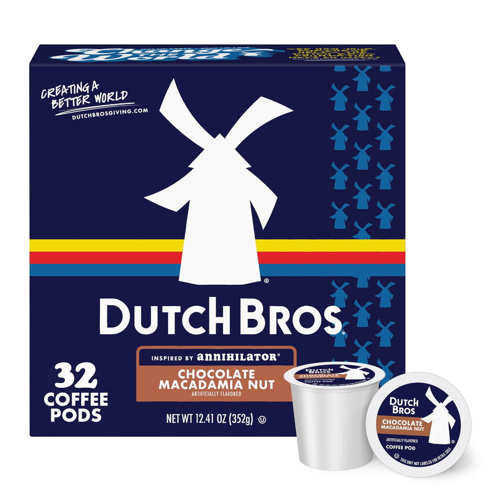 Dutch Bros caja frontal mostrando cápsulas y sabor chocolate macadamia, conveniencia inmediata