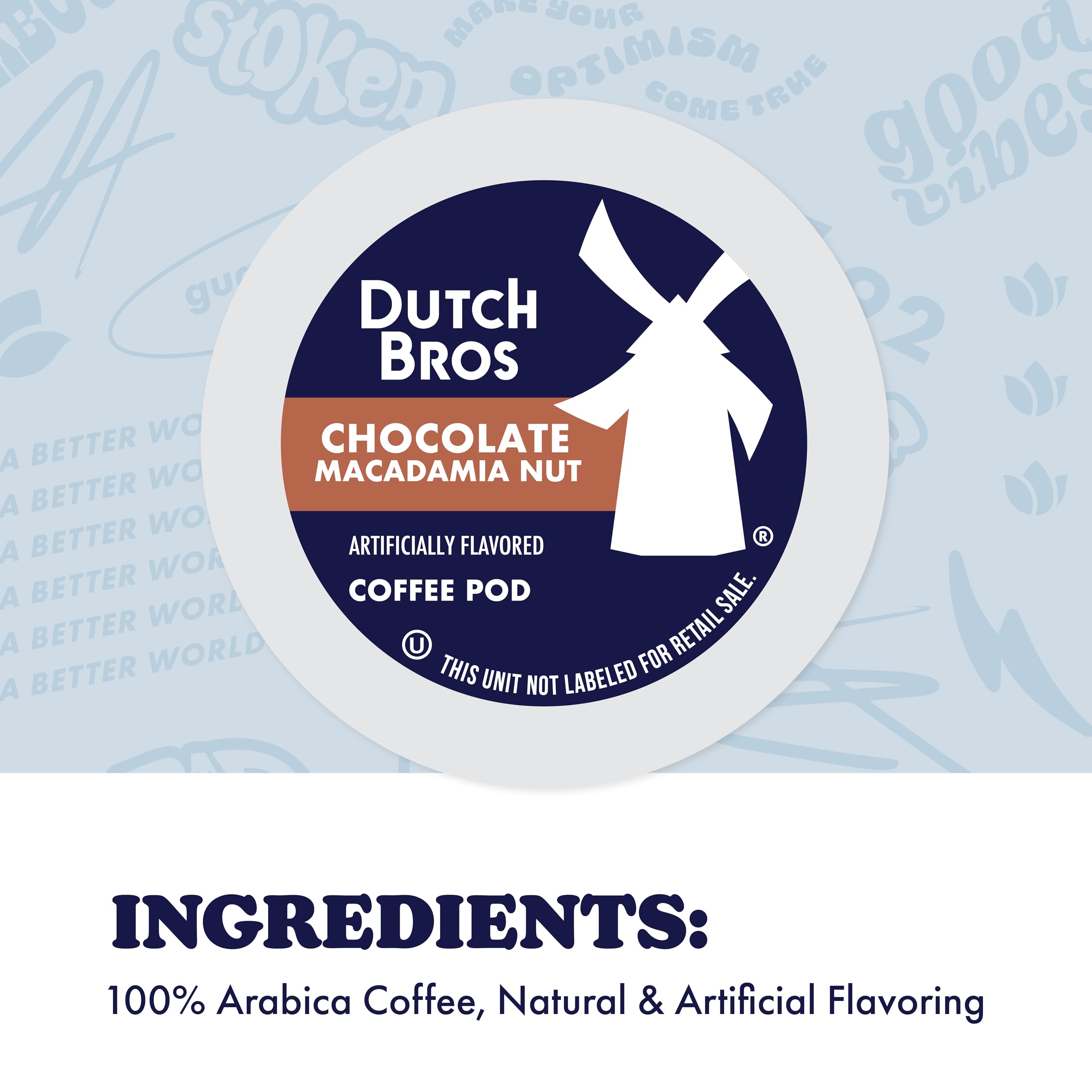 Mano sosteniendo cápsulas Dutch Bros para mostrar tamaño y facilidad de uso