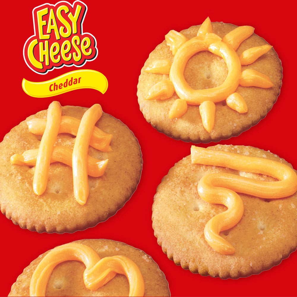 EASY CHEESE comparación de tamaño en mano para referencia práctica