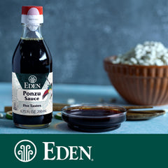 Eden Foods ponzu en ensalada vinagreta realza sabores frescos y cítricos