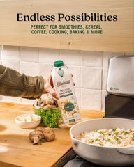 Elmhurst vertida en café aportando cremosidad y sabor neutro