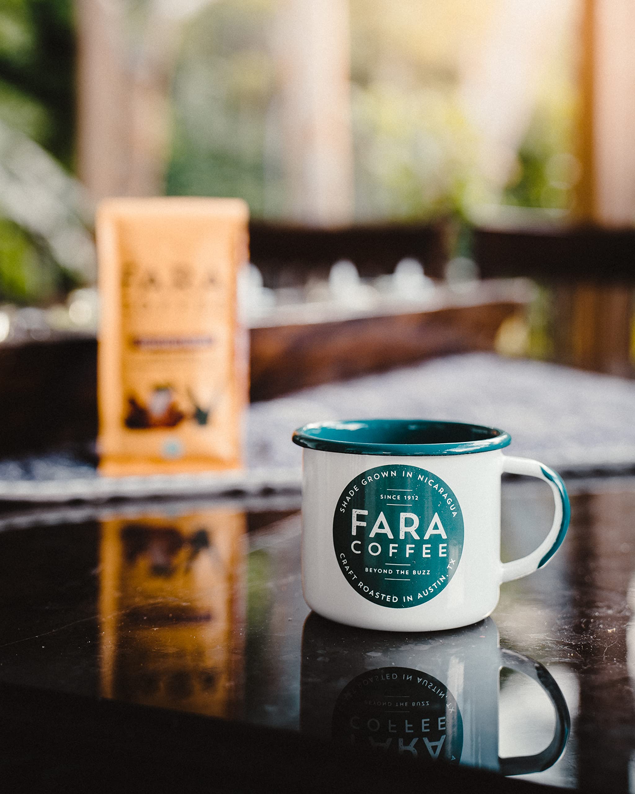 Fara Coffee comparación de tamaño del paquete para percepción de cantidad