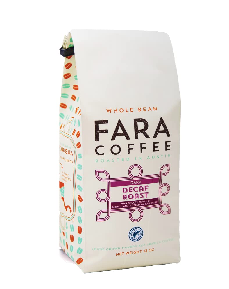 Fara Coffee primer plano de la textura de los granos con tueste medio/oscuro